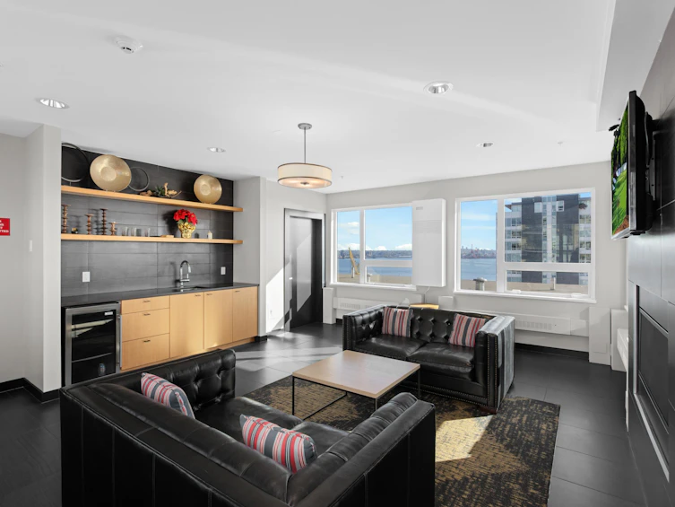 612-123 W 1st Street, North Vancouver, BC, V7M 0E5 - 31