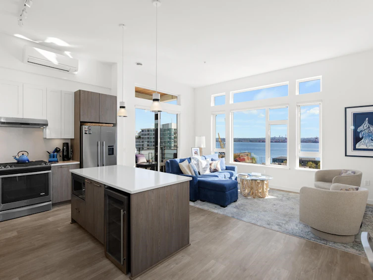 612-123 W 1st Street, North Vancouver, BC, V7M 0E5 - 2
