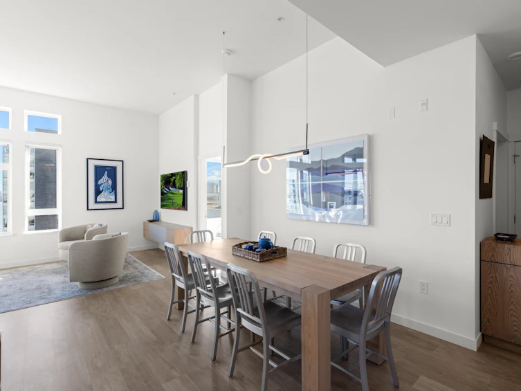 612-123 W 1st Street, North Vancouver, BC, V7M 0E5 - 9
