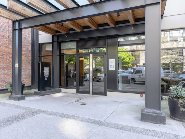 612-123 W 1st Street, North Vancouver, BC, V7M 0E5 - 28