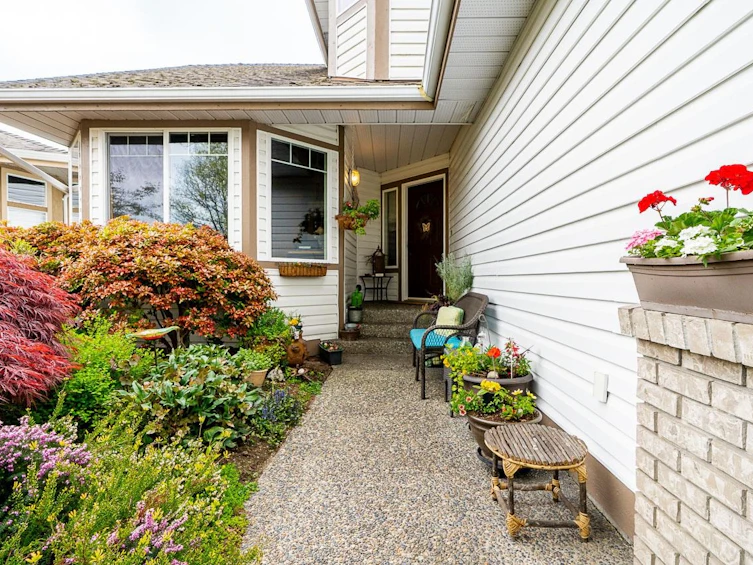 1249 Royal Court, Port Coquitlam, BC, V3C 5X3 - 5
