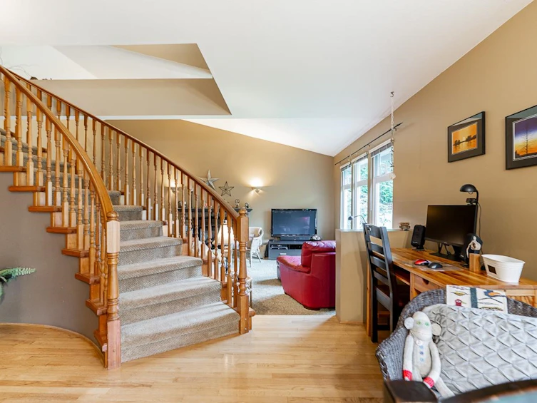 1249 Royal Court, Port Coquitlam, BC, V3C 5X3 - 20