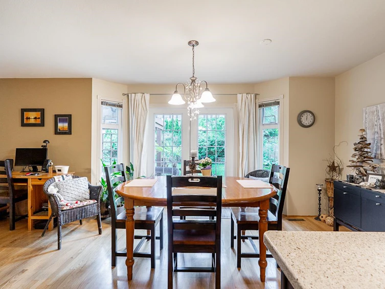 1249 Royal Court, Port Coquitlam, BC, V3C 5X3 - 14