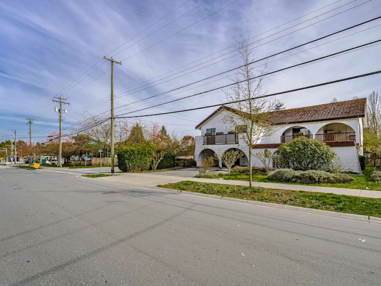 19764 Wildcrest Avenue, Pitt Meadows, BC, V3Y 1M2 - 36