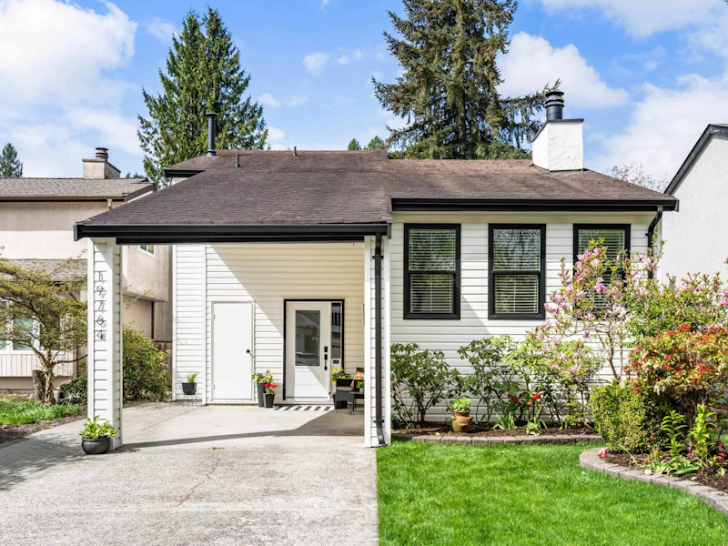 19764 Wildcrest Avenue, Pitt Meadows BC V3Y 1M2