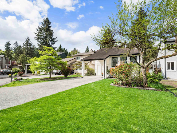 19764 Wildcrest Avenue, Pitt Meadows, BC, V3Y 1M2 - 2