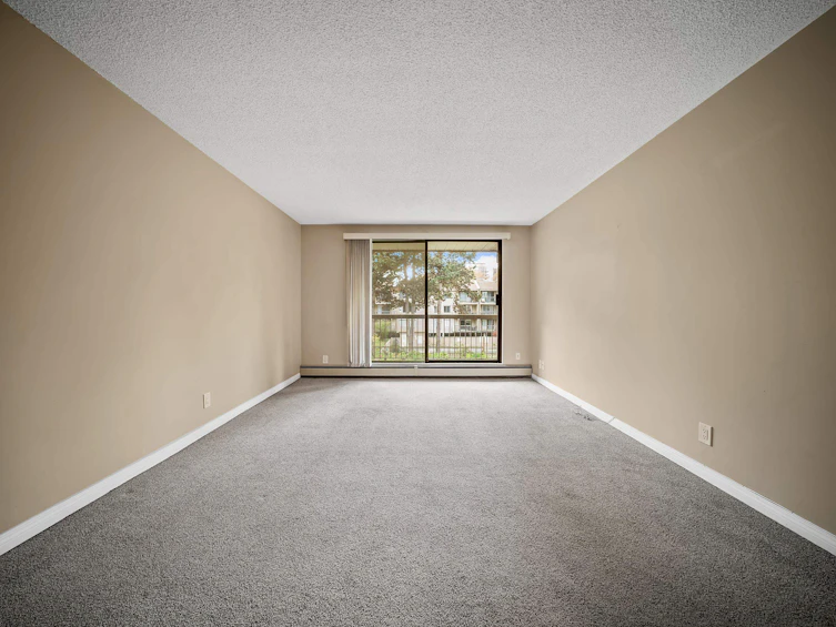 210-8511 Ackroyd Road, Richmond, BC, V6X 3E7 - 4