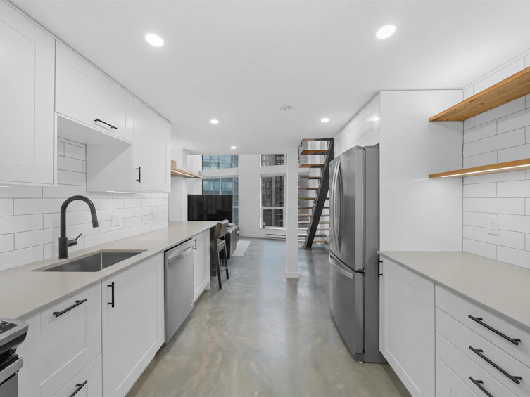 1012-933 Seymour Street, Vancouver, BC, V6B 6L6 - 12