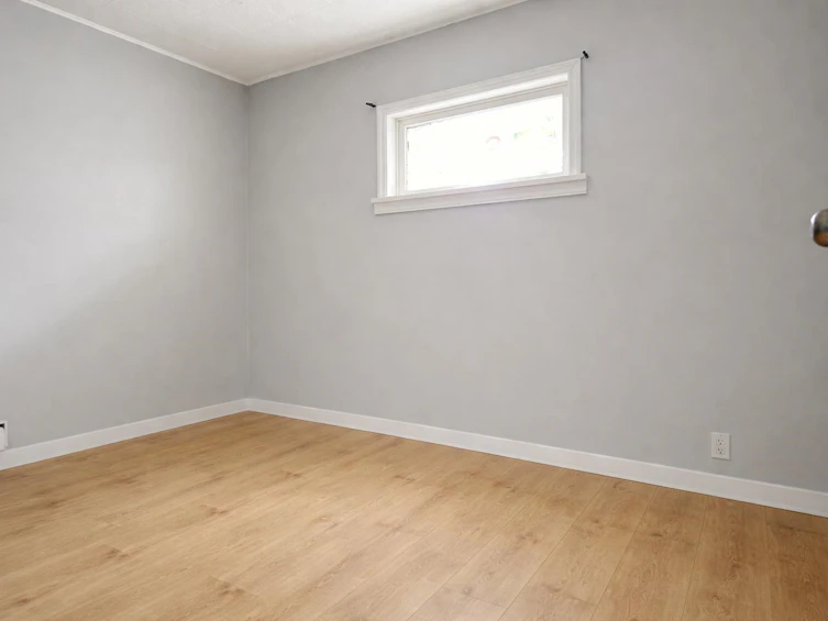 9405 Broadway Street, Chilliwack, BC, V2P 5T8 - 5