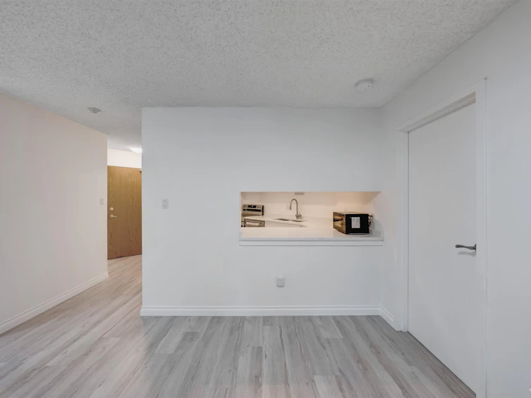 208-1190 Pacific Street, Coquitlam, BC, V3B 6Z2 - 6