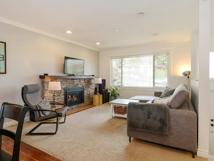 5707 184 Street, Surrey, BC, V3S 4N1 - 3