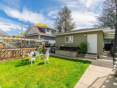 952 E 31st Avenue - 3