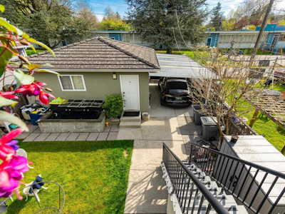 952 E 31st Avenue - 5