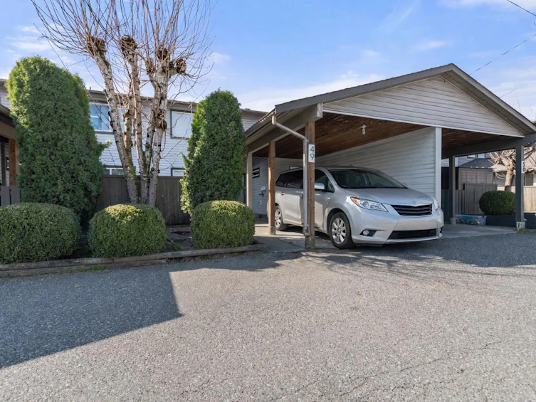 49-46689 First Avenue, Chilliwack, BC, V2P 1X5