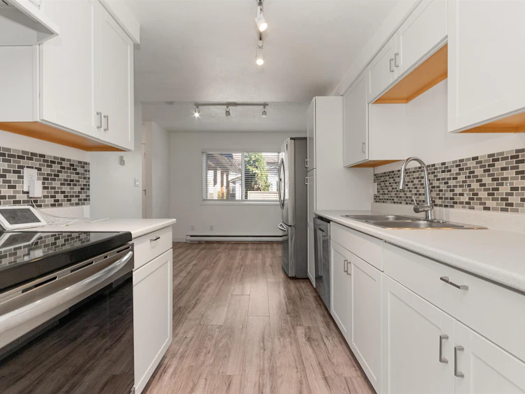 49-46689 First Avenue, Chilliwack, BC, V2P 1X5 - 9