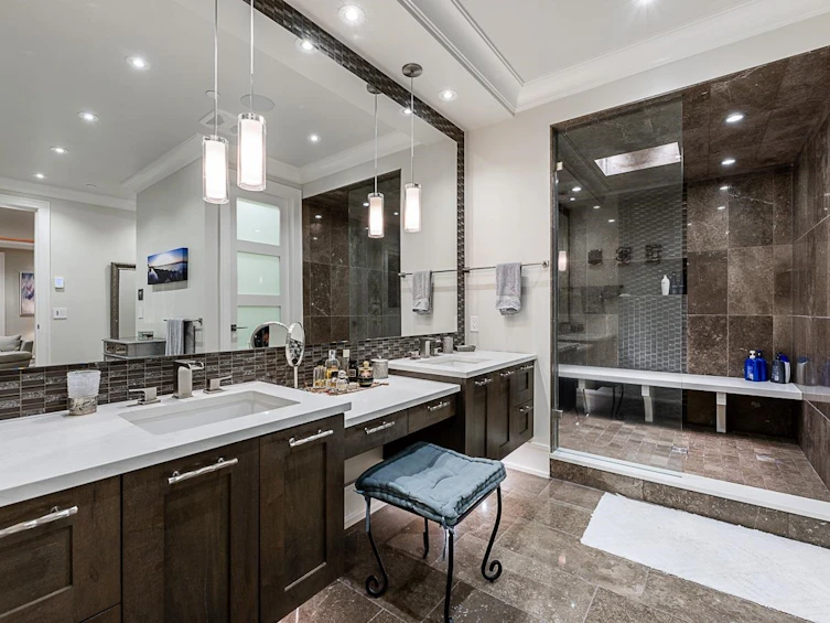 15567 Pacific Avenue, Surrey, BC, V4B 1R8 - 25