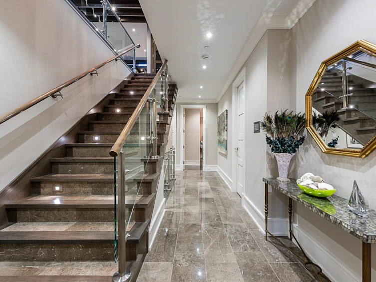 15567 Pacific Avenue, Surrey, BC, V4B 1R8 - 23