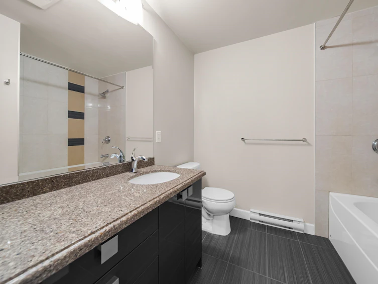 413-12039 64 Avenue, Surrey, BC, V3W 0R7 - 17