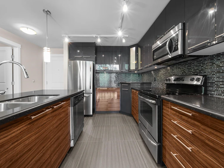 413-12039 64 Avenue, Surrey, BC, V3W 0R7 - 12