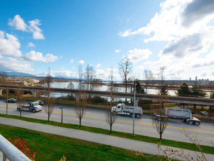 22-323 Governors Court, New Westminster, BC, V3L 5S6 - 32