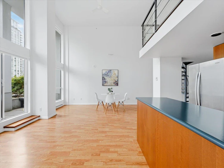 512-933 Seymour Street, Vancouver, BC, V6B 6L6 - 13