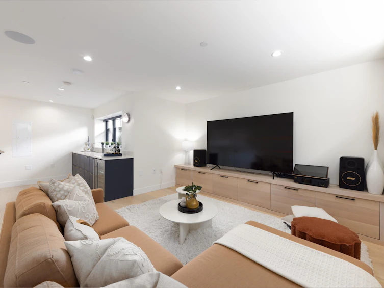 4626 Windsor Street, Vancouver, BC, V5V 4P7 - 30