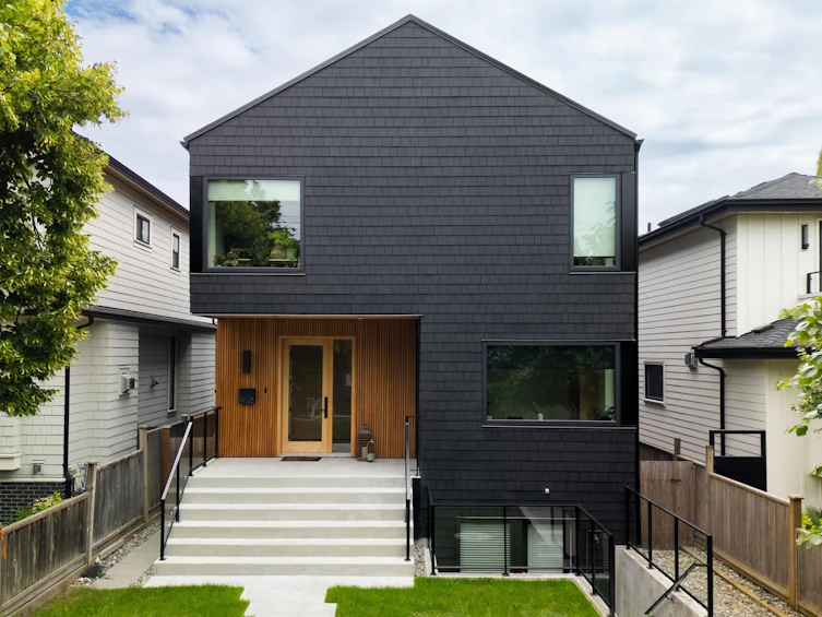 4626 Windsor Street, Vancouver, BC, V5V 4P7 - 2