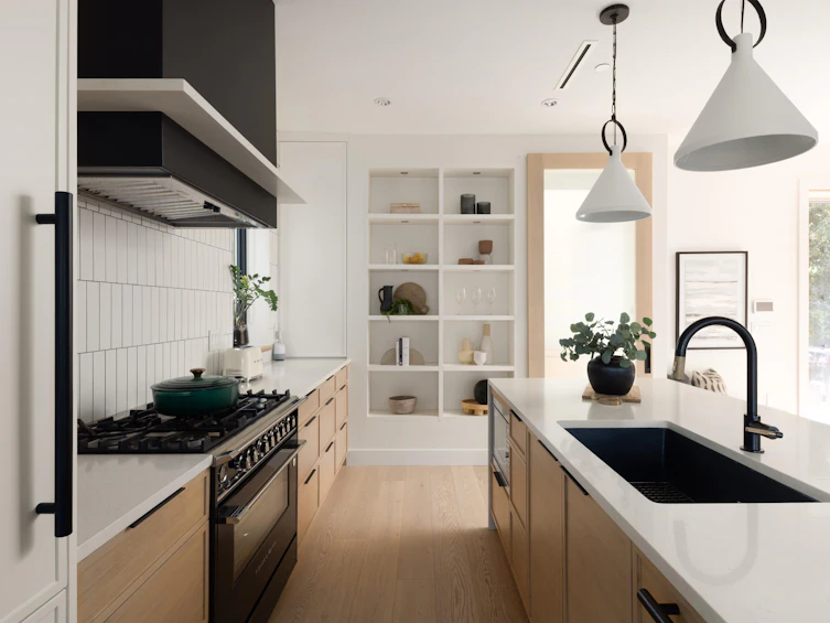 4626 Windsor Street, Vancouver, BC, V5V 4P7 - 6