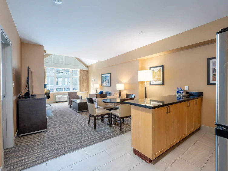 560-4050 Whistler Way, Whistler, BC, V8E 1H9 - 7