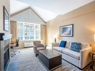 560-4050 Whistler Way - 3