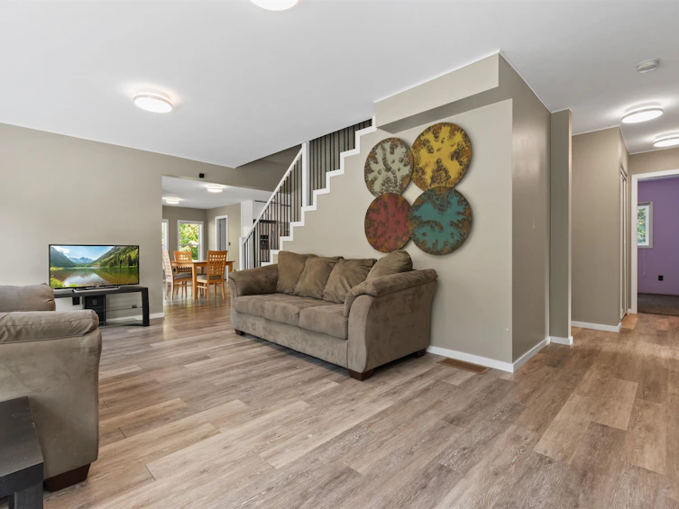 26542 Reynolds Road, Hope, BC, V0X 1L3 - 10