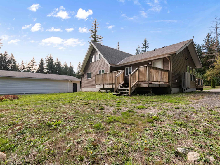 26542 Reynolds Road, Hope, BC, V0X 1L3 - 4
