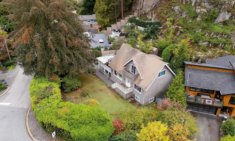 5607 Eagle Harbour Road