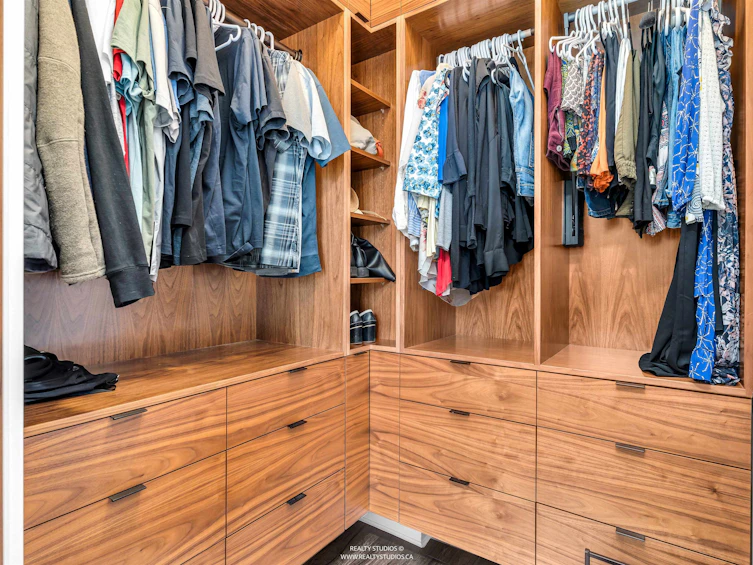 310-105 W 2nd Street, North Vancouver, BC, V7M 0E3 - 18