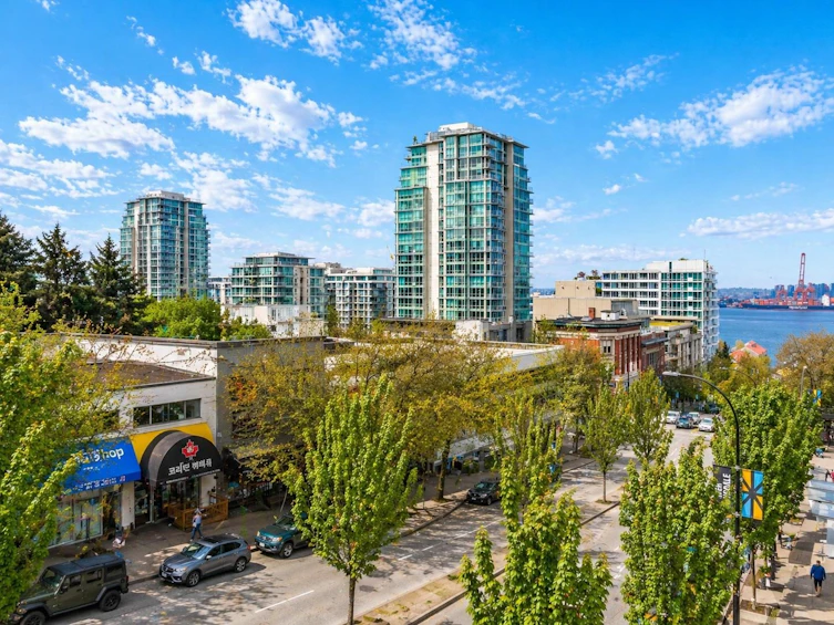 310-105 W 2nd Street, North Vancouver, BC, V7M 0E3 - 12