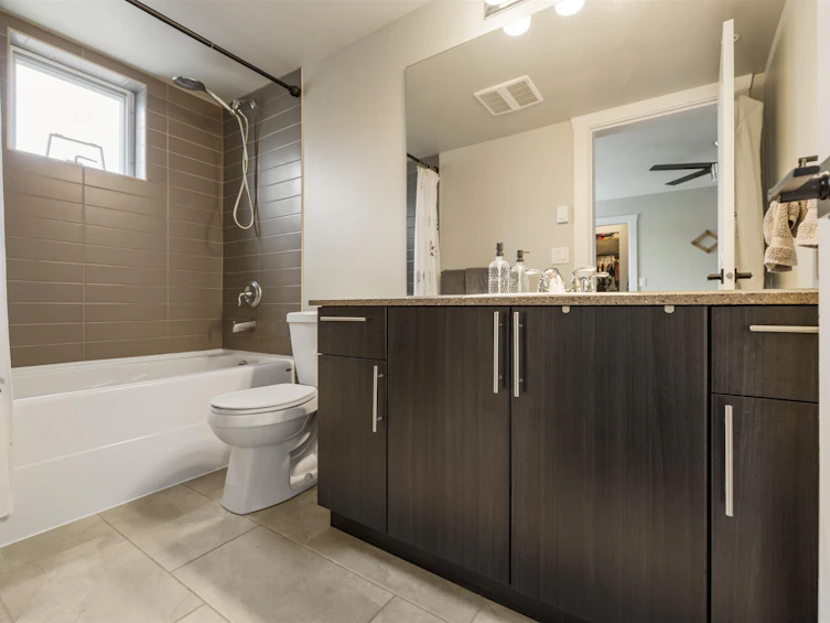 320-2565 Campbell Avenue, Abbotsford, BC, V2S 0E3 - 12