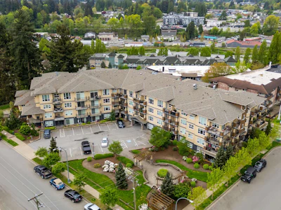 320-2565 Campbell Avenue - 2
