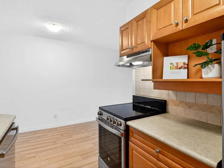 1306-2016 Fullerton Avenue, North Vancouver, BC, V7N 3E9 - 11
