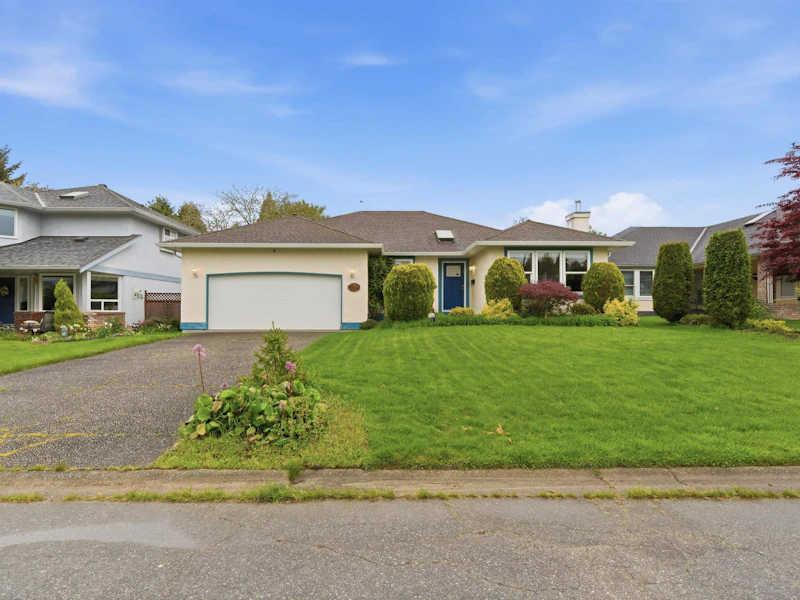 4912 208a Street, Langley BC V3A 5T1