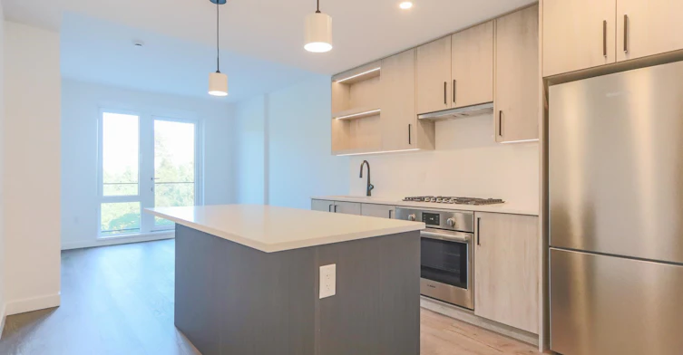307-6859 Cambie Street, Vancouver, BC, V6P 3H1 - 2