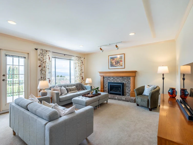 580 Clearwater Way, Coquitlam, BC, V3C 5W3 - 18