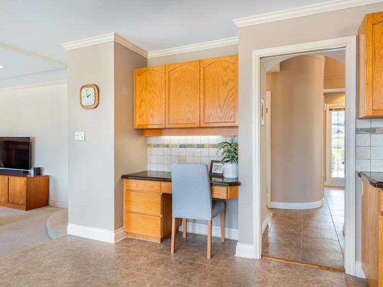 580 Clearwater Way, Coquitlam, BC, V3C 5W3 - 17