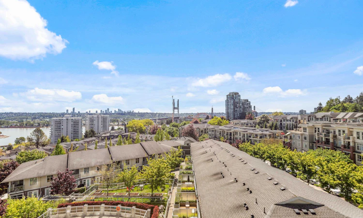 605-271 Francis Way