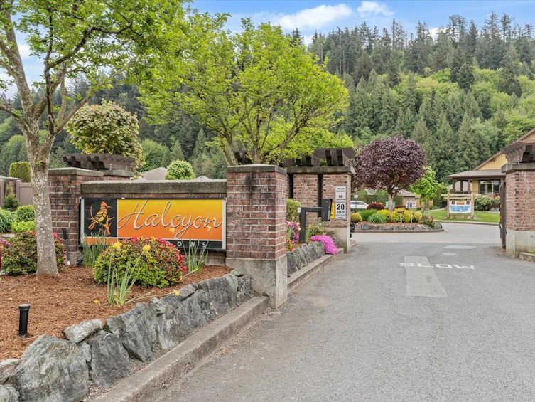 45-46000 Thomas Road, Chilliwack, BC, V2R 5W6 - 2