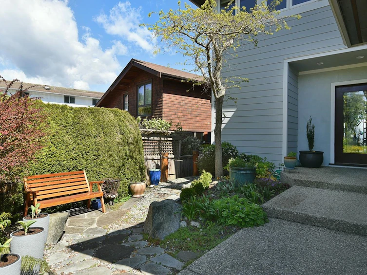 664 Bay Road, Gibsons, BC, V0N 1V8 - 31