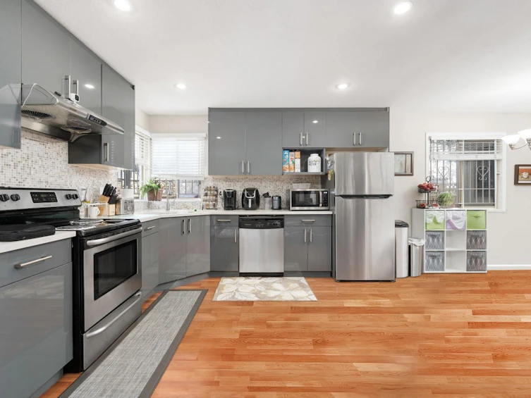 10180 River Drive, Richmond, BC, V6X 1Z3 - 6