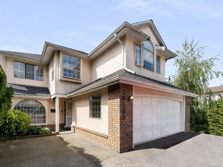 10180 River Drive, Richmond, BC, V6X 1Z3