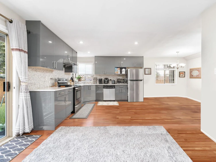 10180 River Drive, Richmond, BC, V6X 1Z3 - 8