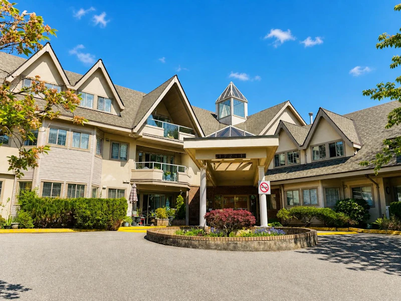 202 - 19241 Ford Road, Pitt Meadows BC V3Y 2N4