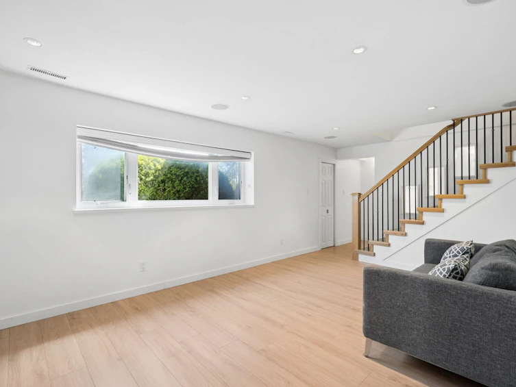 7621 Elliott Street, Vancouver, BC, V5S 2N8 - 21